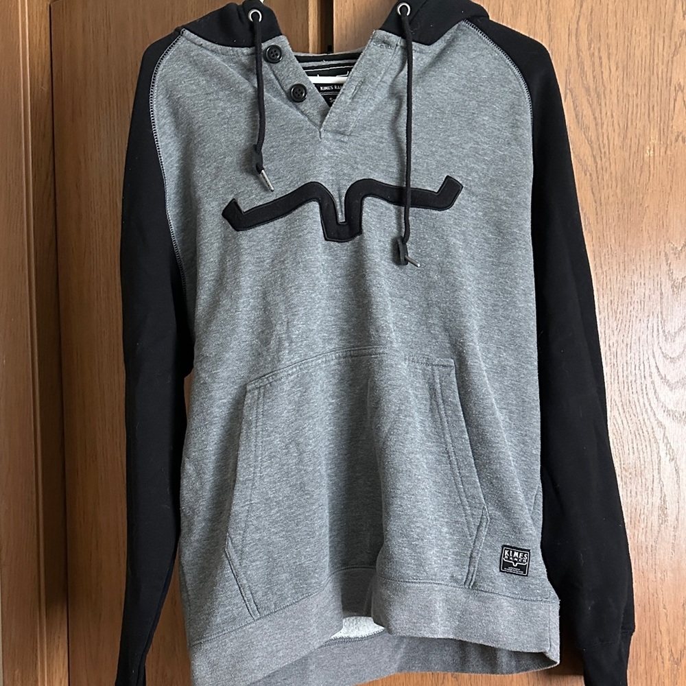 Kimes Men's Gray & Black Hooded Pullover Sweatshirt